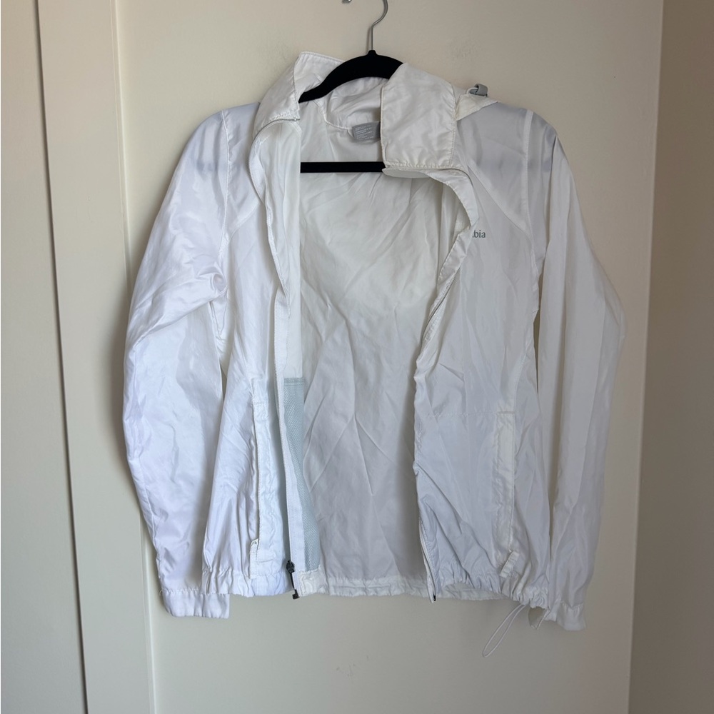 Columbia White Packable Windbreaker with Hood